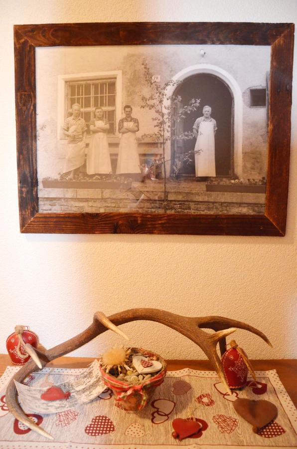 Ferienwohnungen Eiblhuber Tannheim Habitación foto